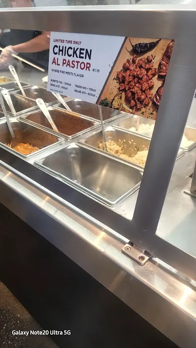 Chipotle Mexican Grill Picture 9
