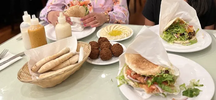 Omar Mediterranean Cuisine Picture 4