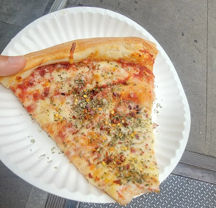 2 Bros. Pizza & Carmen's Kitchen Picture 2