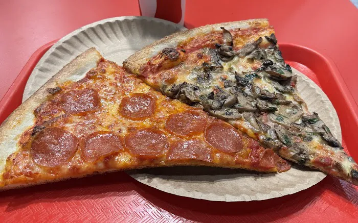 Little Italy pizza Picture 9
