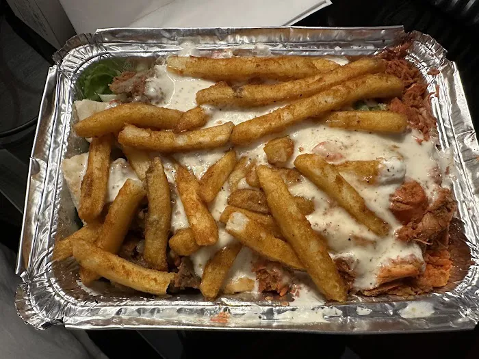 Adel's Famous Halal Food Picture 5