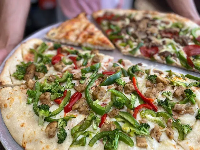 MR Pizza Picture 4