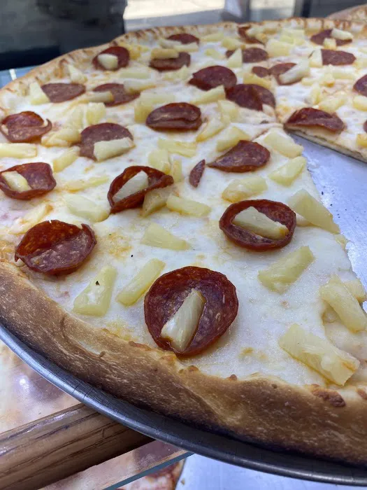 MR Pizza Picture 8