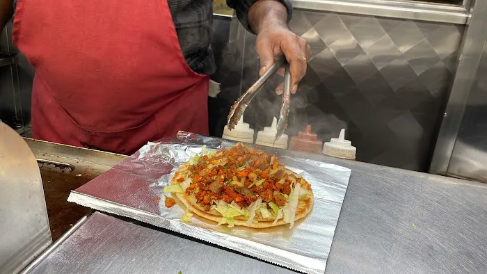 Mama Halal Food Picture 2