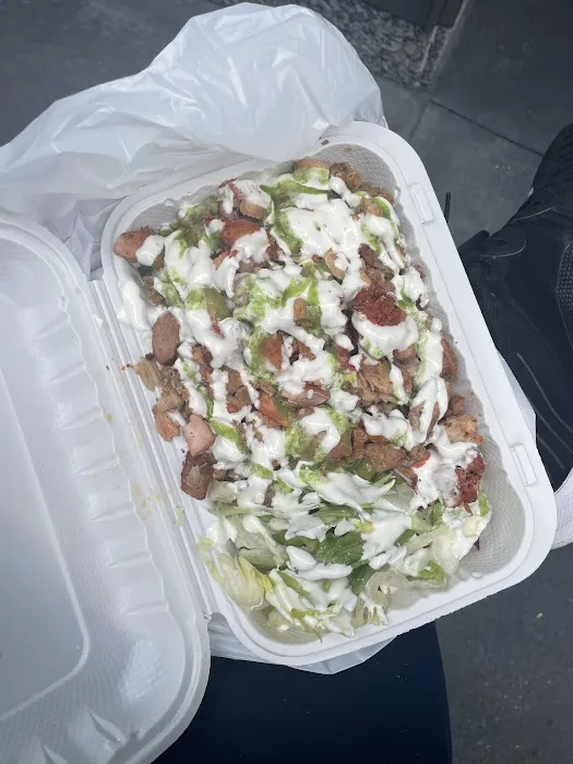 Sammy's Halal Food Picture 8