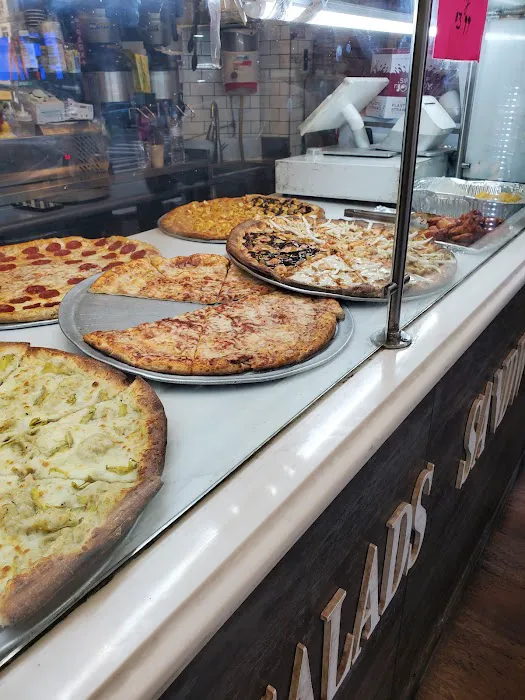 Food City Cafe and pizza Picture 5
