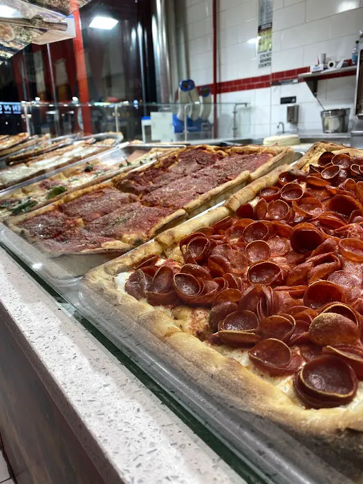 Little Italy Pizza Picture 5