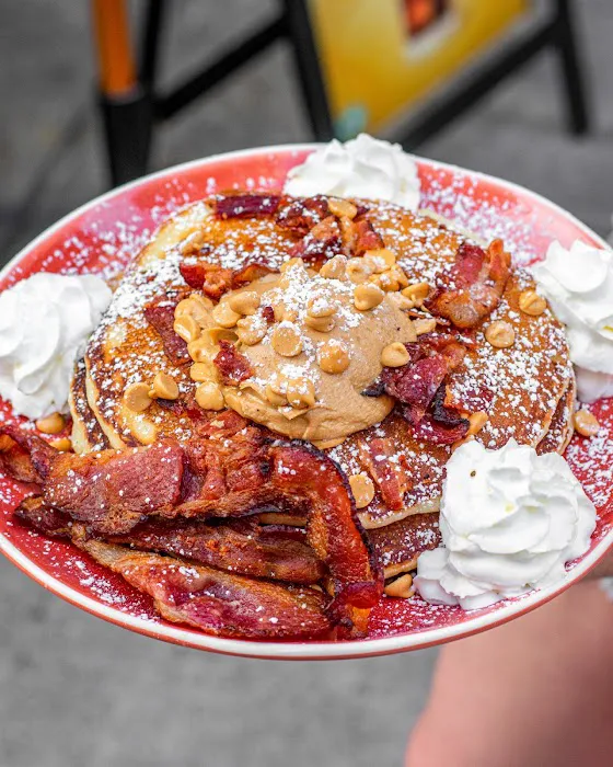 Carnegie Diner & Cafe Picture 6