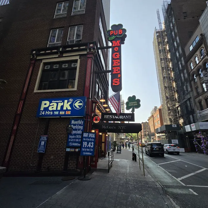 McGee's Pub Picture 5