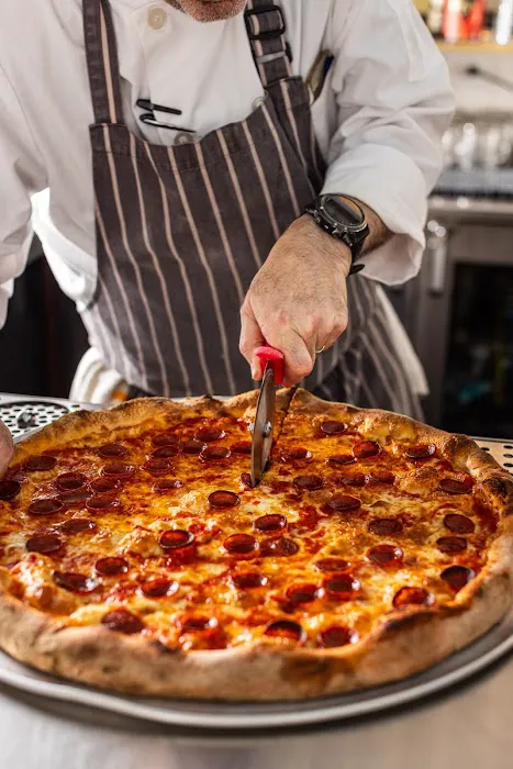 Stretch Pizza Picture 9