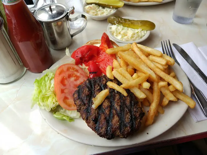 Ritz Diner Picture 4