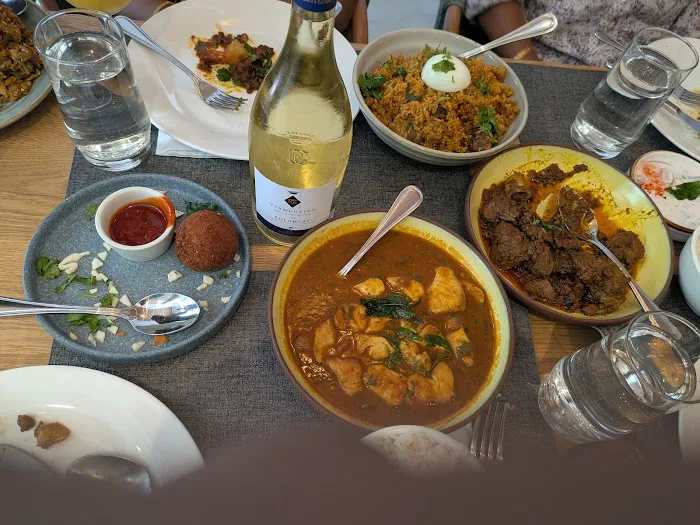 Lungi South Indian & Sri Lankan Restaurant Picture 3