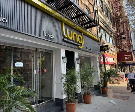 Lungi South Indian & Sri Lankan Restaurant