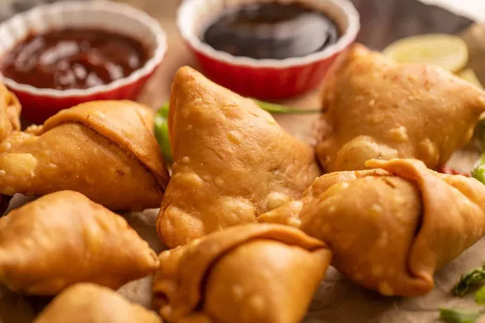 Tikka Rolls and Bowls Picture 8