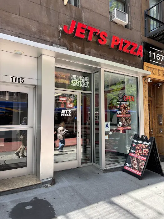 Jet's Pizza Picture 7