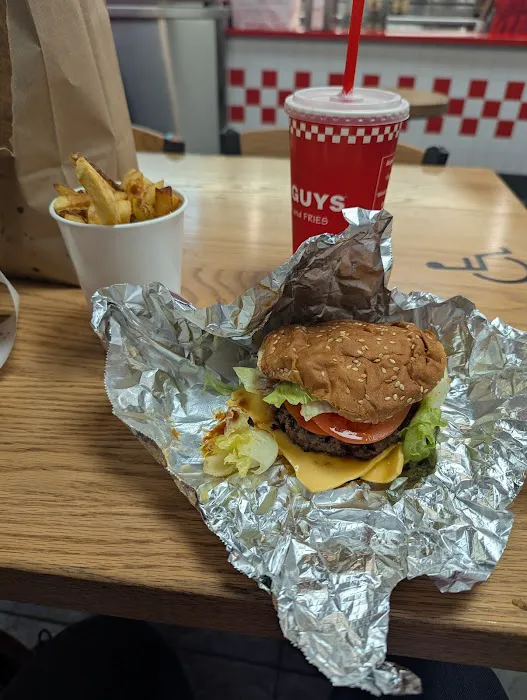 Five Guys Picture 1
