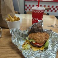 Five Guys ico
