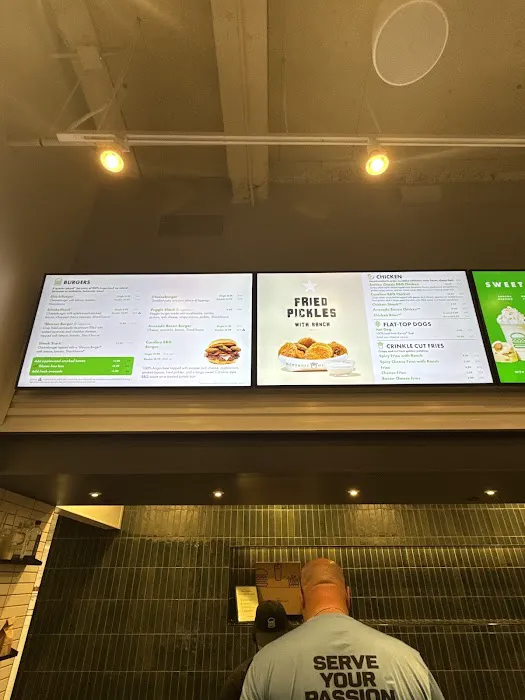 Shake Shack Rockefeller Center Picture 4