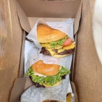 Shake Shack Rockefeller Center ico