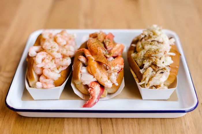 Luke's Lobster at Rockefeller Center Picture 8