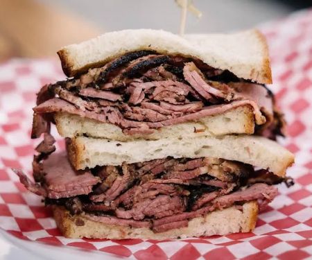 Bretts Deli - 6 1/2 Avenue Market