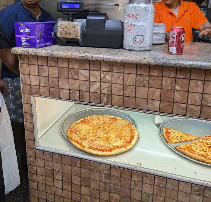 Dollar Slice Pizza Picture 3