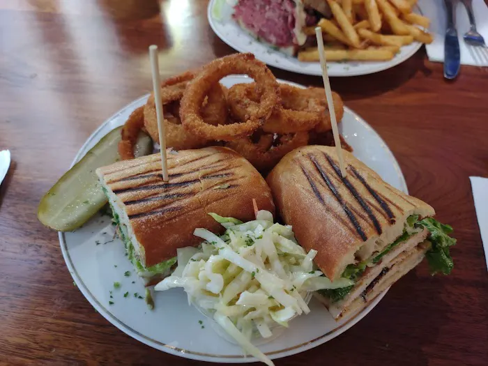 Roxy Delicatessen Picture 9