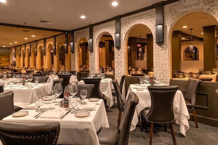 Tuscany Steakhouse Picture 4