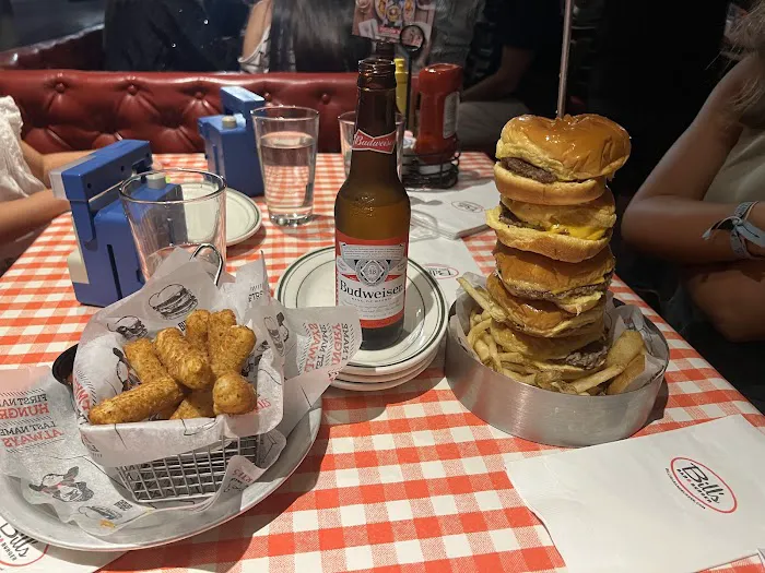 Bill's Bar & Burger Picture 7