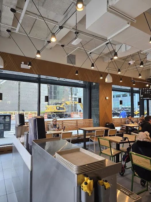 Shake Shack 630 Lexington Ave - 54th & Lex Picture 9