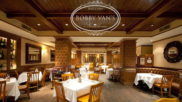 Bobby Van's Picture 3