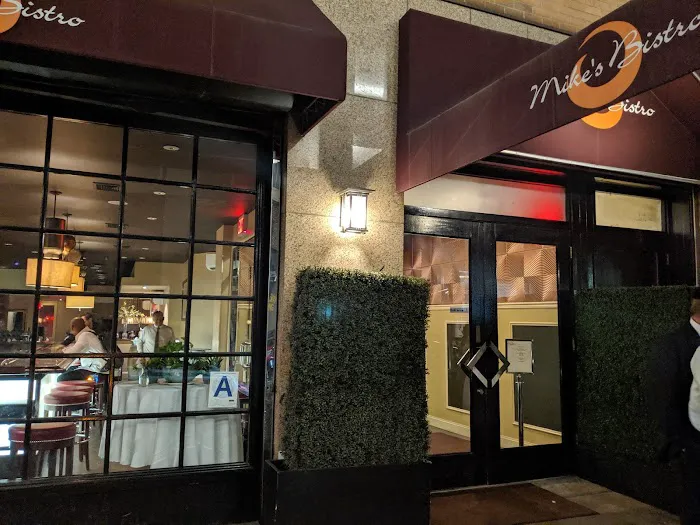 Mike's Bistro Picture 1