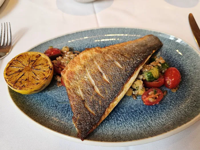 FIG & OLIVE | Fifth Avenue Picture 1