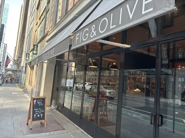 FIG & OLIVE | Fifth Avenue Picture 10