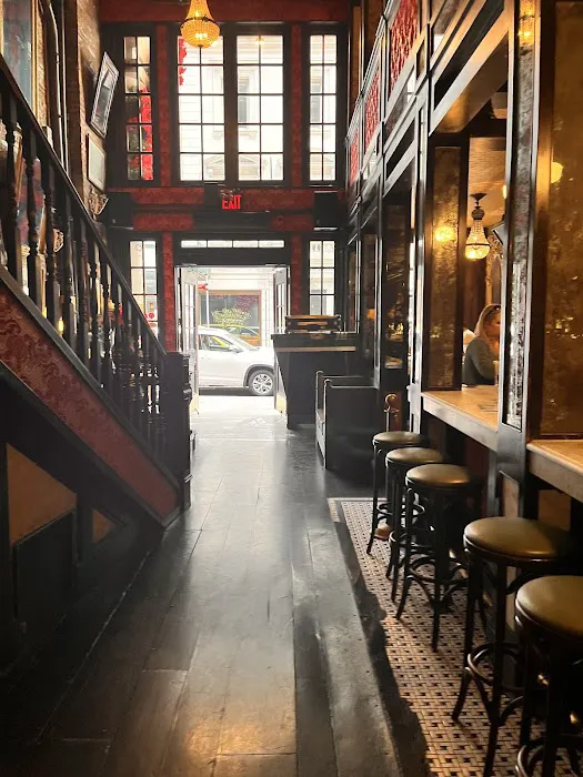 Papillon Bistro & Bar Picture 9