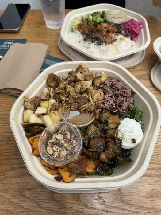 sweetgreen Picture 1