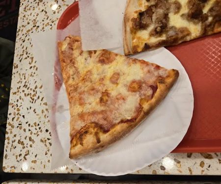 Lunetta Pizza & Restaurant