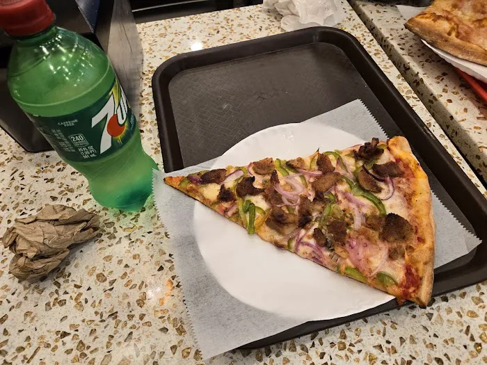 Lunetta Pizza & Restaurant Picture 8