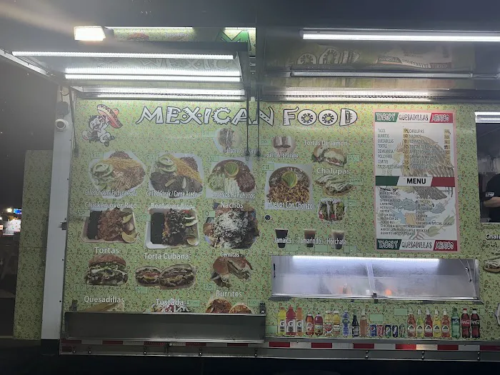 Tacos y Quesadillas Picture 2