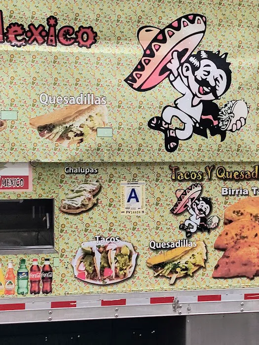 Tacos y Quesadillas Picture 1