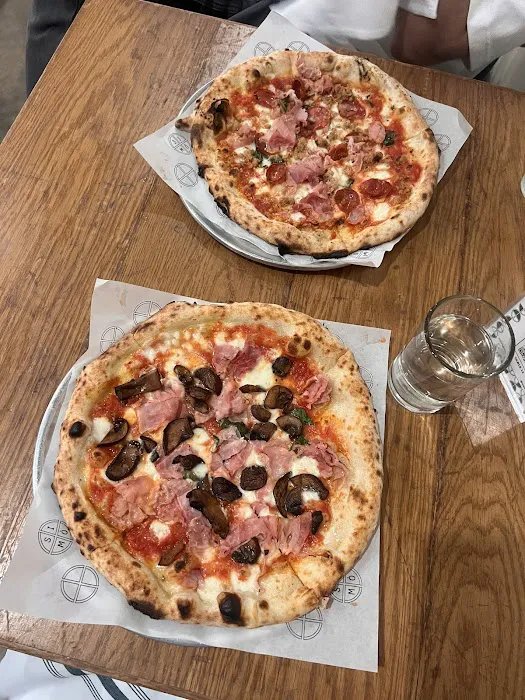 SIMÒ PIZZA - MIDTOWN Picture 6