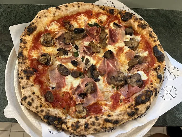 SIMÒ PIZZA - MIDTOWN Picture 3