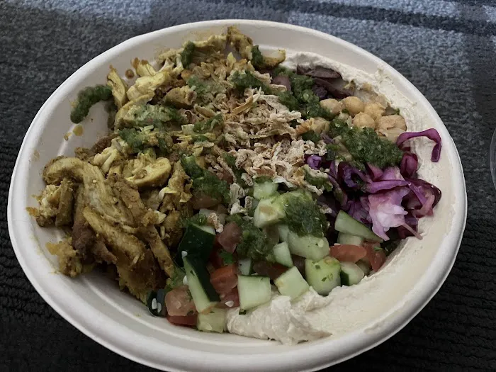 taïm mediterranean kitchen Picture 3