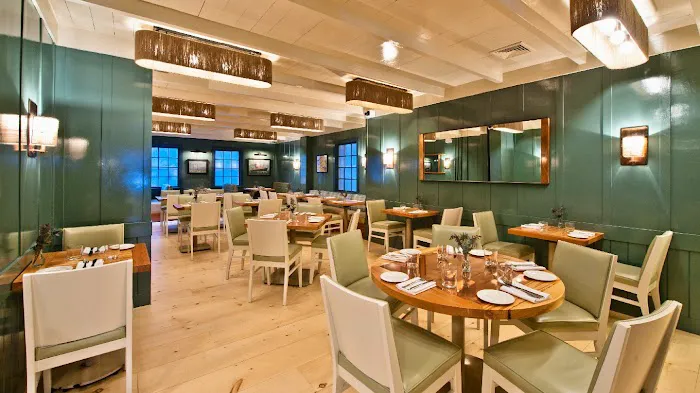Crave Fishbar Upper West Side | Raw Bar & Seafood restaurant Picture 1