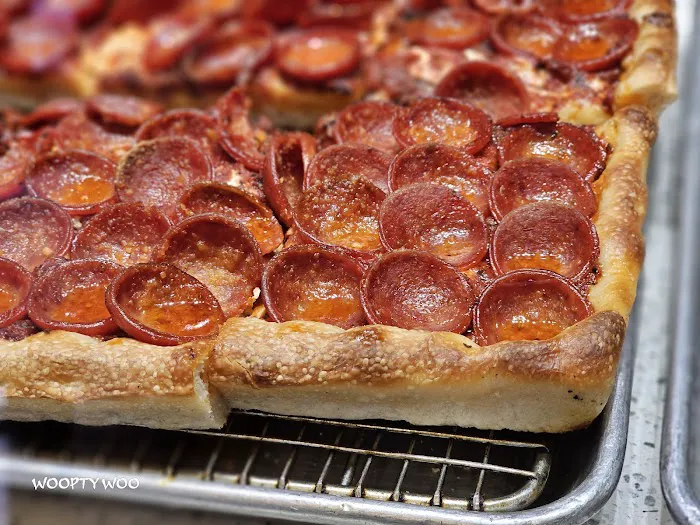 Made In New York Pizza Picture 6