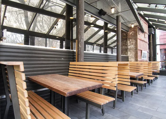Shake Shack Upper West Side Picture 4
