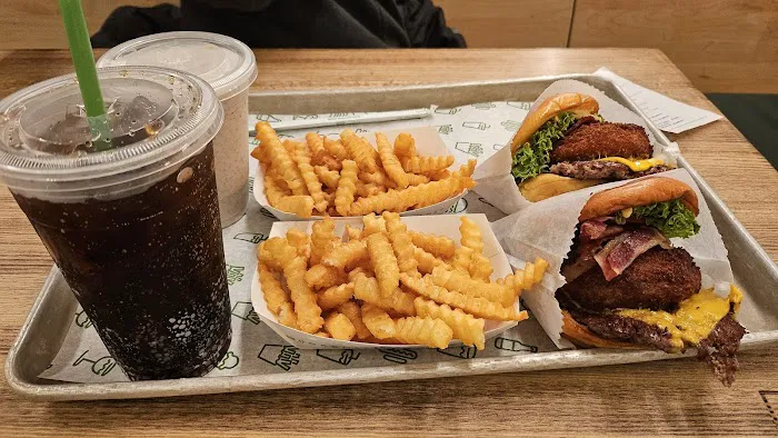 Shake Shack Upper West Side Picture 1