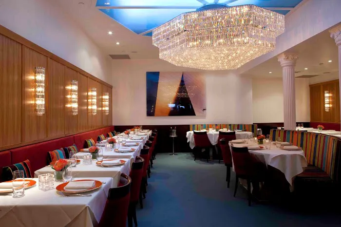 Sant Ambroeus Madison Picture 2