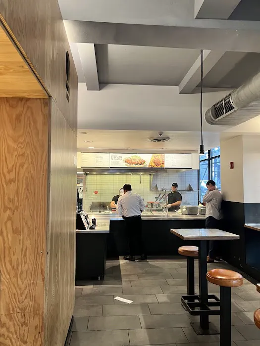 Chipotle Mexican Grill Picture 5