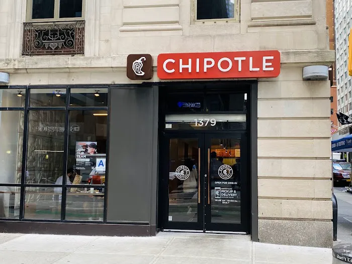 Chipotle Mexican Grill Picture 3